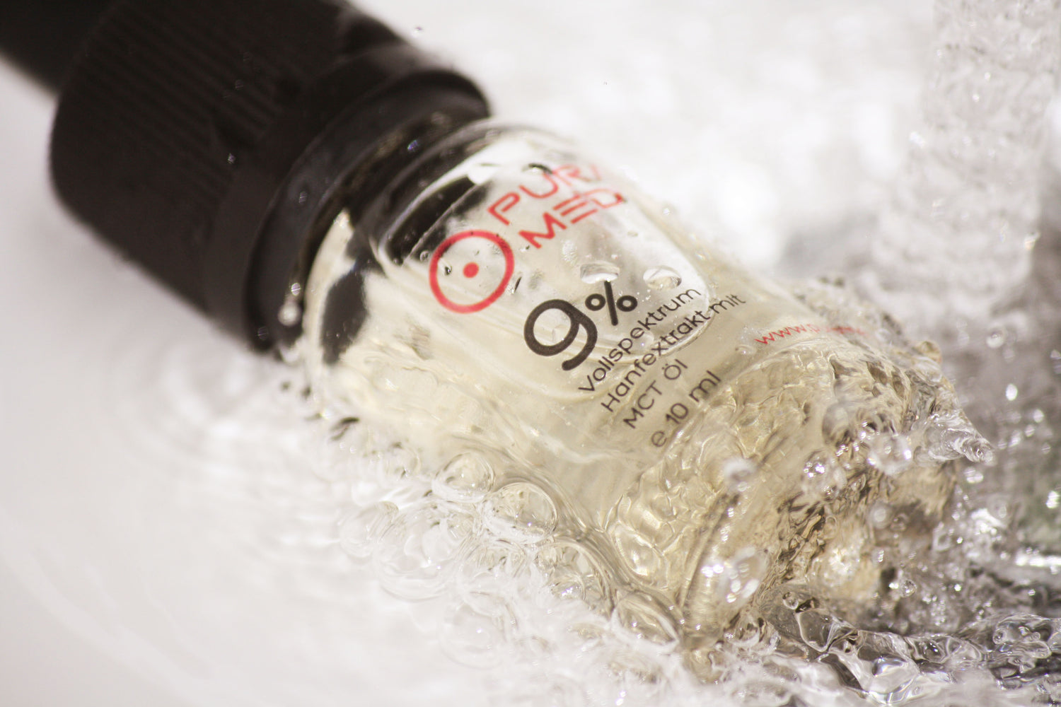 9% Vollspektrum CBD-Öl von PuraMed