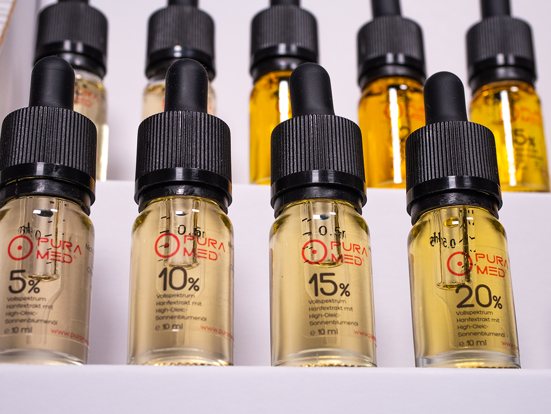 CBD-Öl Sortiment von PuraMed